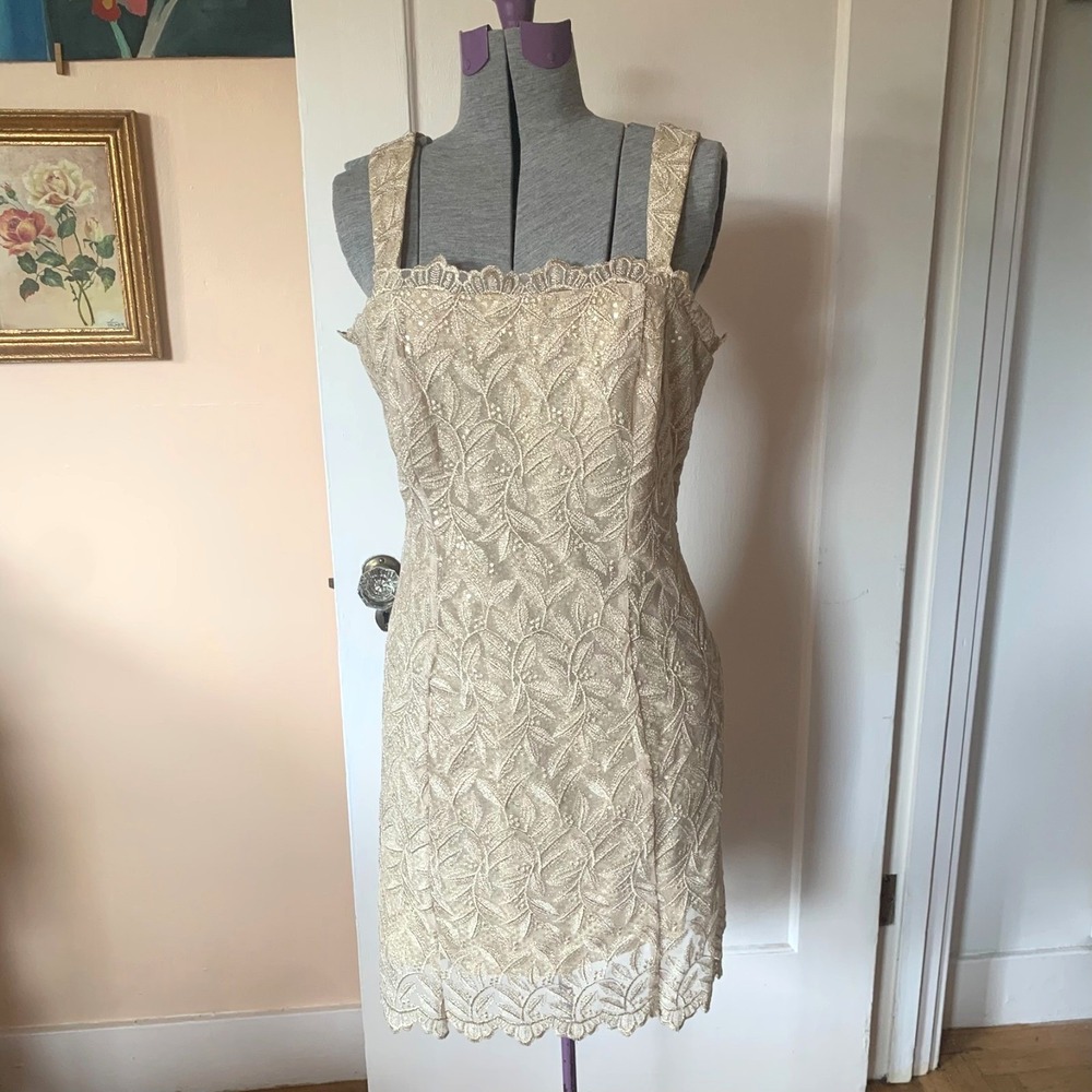 Aspeed USA Gold Metallic Lace Sequin Cocktail Dress Medium Going Out Party